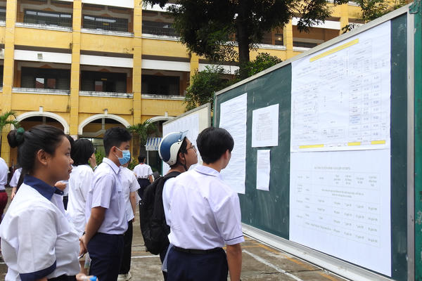 TP Hồ Chí Minh công bố điểm chuẩn của nhóm trường trung học phổ thông chuyên TP Hồ Chí Minh công bố điểm chuẩn của nhóm trường trung học phổ thông chuyên