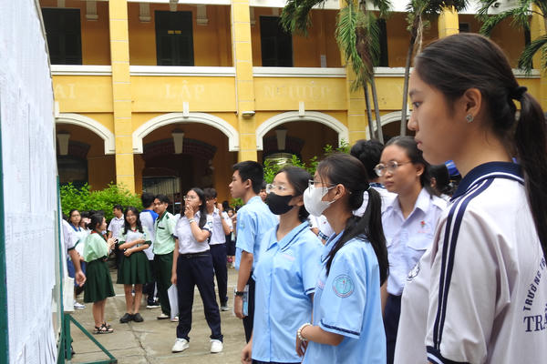TP.HCM: Hơn 1.200 thí sinh vắng mặt trong ngày đầu thi lớp 10