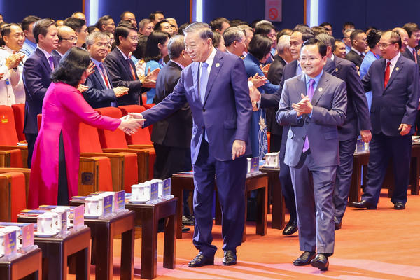 Tổng Bí thư, Chủ tịch nước Tô Lâm dự Đại hội XIV Công đoàn Việt Nam