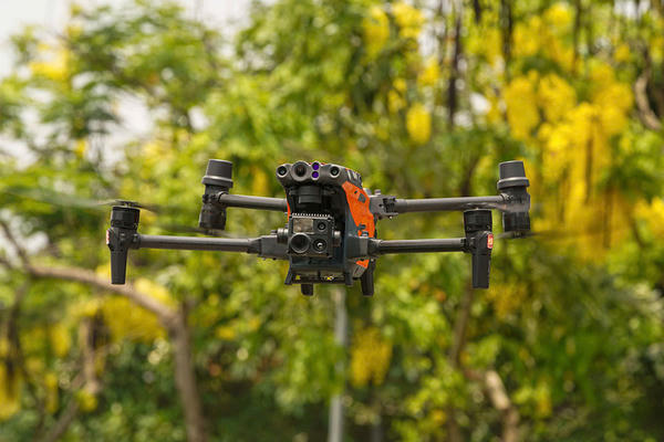 UAV hỗ trợ quản lý đô thị thông minh