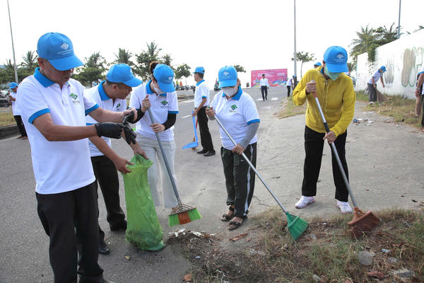 Đà Nẵng: Mở đợt cao điểm tổng dọn vệ sinh hưởng ứng Ngày Môi trường thế giới