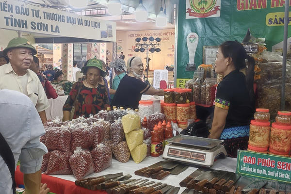 Hà Nội: Tăng cường quản lý, điều hành và bình ổn giá