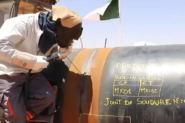Ba nước châu Phi khởi động đường ống khí đốt xuyên Sahara
