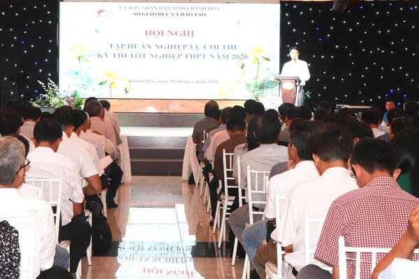 Khánh Hòa tập huấn nghiệp vụ coi thi tốt nghiệp THPT cho hơn 340 cán bộ