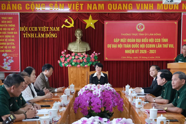 MTTQ Việt Nam tỉnh Lâm Đồng gặp mặt các đại biểu dự Đại hội Cựu chiến binh toàn quốc lần thứ VIII