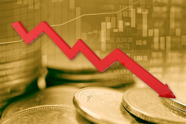 Giá vàng bình ổn sau khi chạm mức thấp nhất trong sáu tháng 