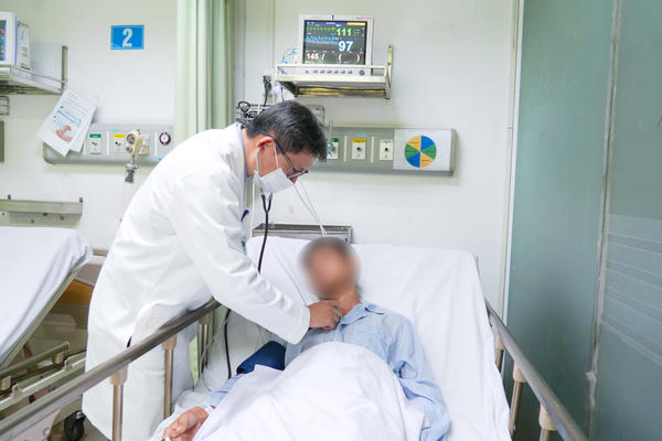 Nhồi máu cơ tim gia tăng ở người trẻ: Đừng chủ quan với những cơn đau ngực