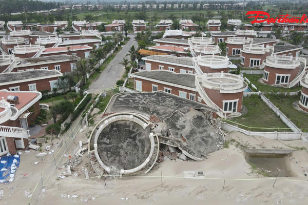 Hà Tĩnh: Giao công an giám định sự cố 23 căn biệt thự đổ sập sau bão