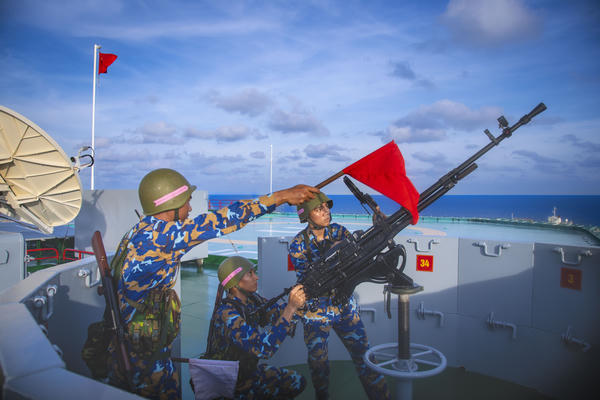 Những người lính giữ biển phía Nam: Điểm tựa nơi 'đầu sóng, ngọn gió'