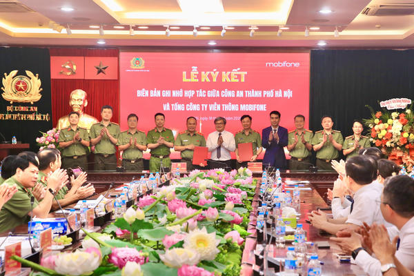 Công an Hà Nội đẩy mạnh công nghệ số xây dựng Thủ đô thông minh