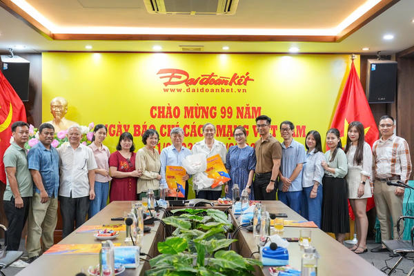 Kim Toàn - một nhà báo, chiến sĩ tiêu biểu
