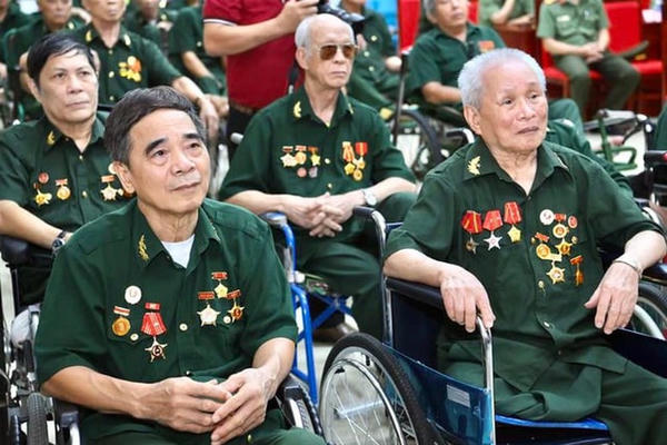 Phó Thủ tướng: Tri ân người có công là “mệnh lệnh từ trái tim”