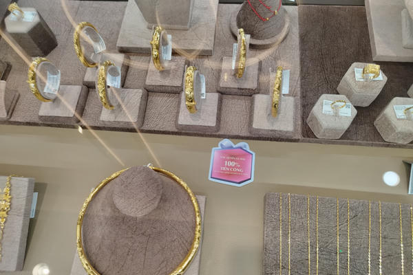 Giá vàng sáng 22/6 tăng nhẹ, tiến sát mốc 149 triệu đồng/lượng