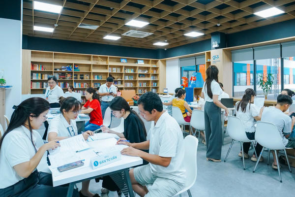 Rộng cơ hội học lớp 10 trường tư thục Hà Nội