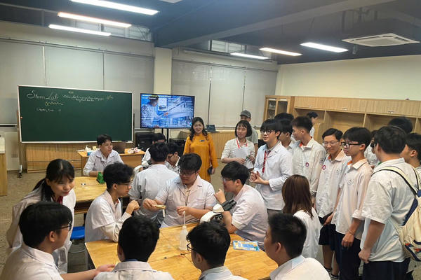 Chọn ngành giữa làn sóng AI: Bài toán không dễ với thí sinh