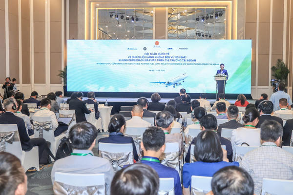 Phát triển nhiên liệu hàng không bền vững: Việt Nam đứng trước cơ hội tham gia chuỗi giá trị xanh toàn cầu