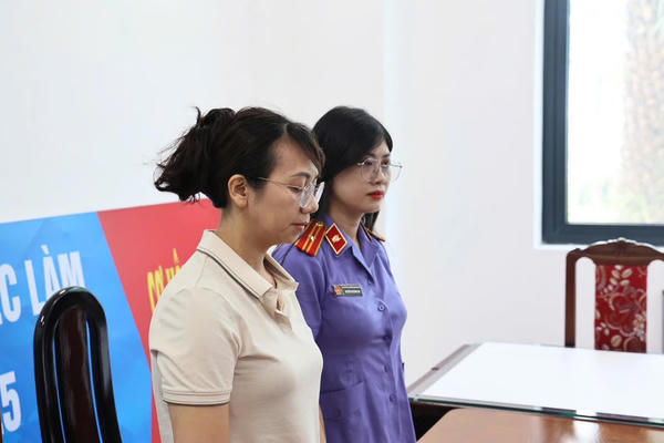 Khi cán cân công lý bị “bẻ cong”