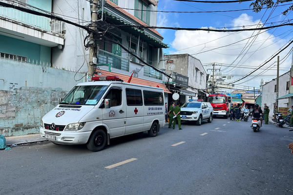 TPHCM: Điều tra nguyên nhân vụ cháy khiến chủ quán cà phê tử vong