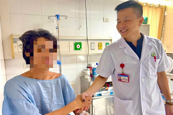 Phẫu thuật cấp cứu người bệnh đứt rời trực tràng do nhiễm trùng nặng