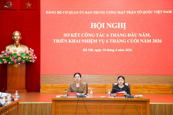 Tiếp tục đổi mới phương thức lãnh đạo, xây dựng Đảng bộ trong sạch, vững mạnh