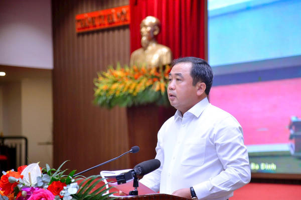 Bí thư Hà Nội: Kiên quyết xử lý cán bộ chậm trễ, né tránh, đùn đẩy trách nhiệm, gây phiền hà cho người dân, doanh nghiệp