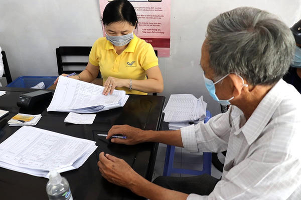 Nhận lương hưu qua tài khoản nhiều tiện ích