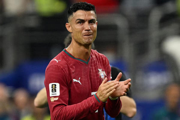 Tây Ban Nha – Bồ Đào Nha 1-0: Ronaldo chính thức khép lại sự nghiệp World Cup