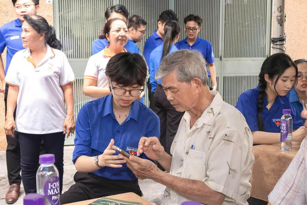 TP Hồ Chí Minh: Ứng dụng số đồng hành cùng người dân