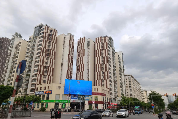 Giá chung cư mở bán tại Hà Nội vẫn rất cao, bất chấp thanh khoản tụt dốc
