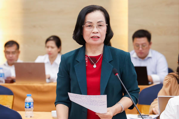 Nghiên cứu, xây dựng chính sách hỗ trợ cán bộ Mặt trận ở cơ sở