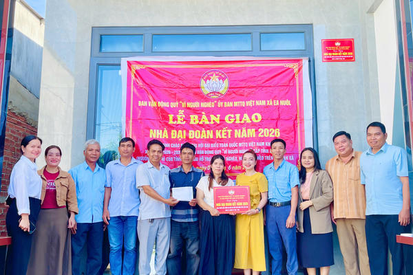 Dựng mái ấm, vun đắp niềm tin: Những căn nhà Đại đoàn kết ở Ea Nuôl và hành trình lan tỏa nghĩa tình
