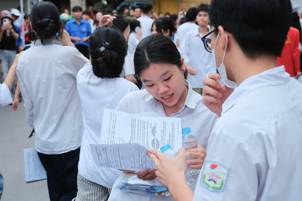 Hơn 874.000 thí sinh đã đăng ký nguyện vọng xét tuyển đại học