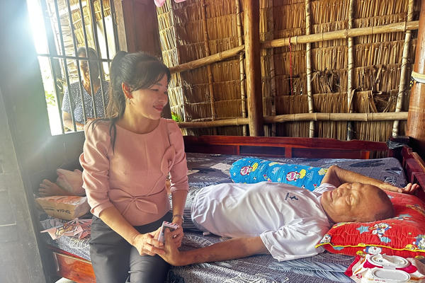 Ấm tình tri ân trên xã đảo Long Vĩnh Ấm tình tri ân trên xã đảo Long Vĩnh