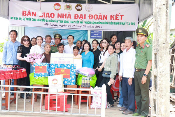 Đồng Tháp đẩy mạnh xây nhà Đại đoàn kết chăm lo người nghèo