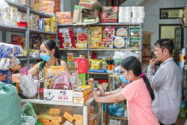 Đề xuất nâng ngưỡng doanh thu chịu thuế hộ kinh doanh lên 3 tỷ đồng: Bộ Tài chính nói gì?