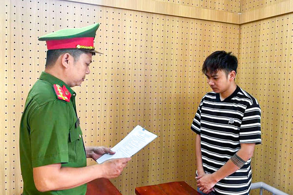 Hà Tĩnh: Khởi tố 2 đối tượng cá độ bóng đá với số tiền hơn 104 triệu đồng