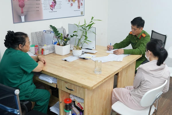Bộ Y tế yêu cầu kiểm tra phòng khám “vẽ bệnh”, thu phí cao