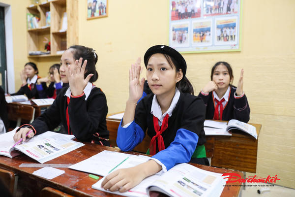 Sắp xếp lại trường học phù hợp với mô hình chính quyền địa phương 2 cấp - Bài 3: Hiệu quả được đo bằng chất lượng giáo dục 