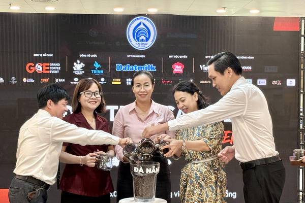 Khai mạc “Đại tiệc cà phê”, nâng giá trị nông sản, tạo sản phẩm du lịch