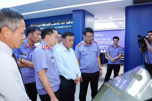 Thường trực Đảng ủy các cơ quan Đảng Trung ương làm việc với Viện Kiểm sát Nhân dân Tối cao Thường trực Đảng ủy các cơ quan Đảng Trung ương làm việc với Viện Kiểm sát Nhân dân Tối cao
