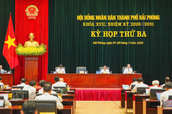 HĐND TP Hải Phòng xem xét nhiều cơ chế tạo động lực tăng trưởng mới