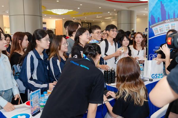 NEU Internship Day 2026 mở rộng cơ hội thực tập, việc làm cho hơn 10.000 sinh viên