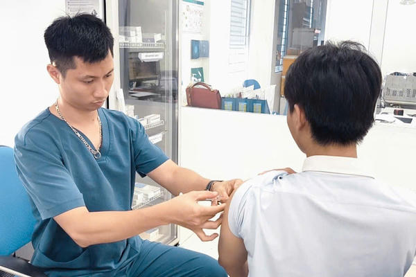 Chủ động phòng ngừa nguy cơ chó, mèo cắn 