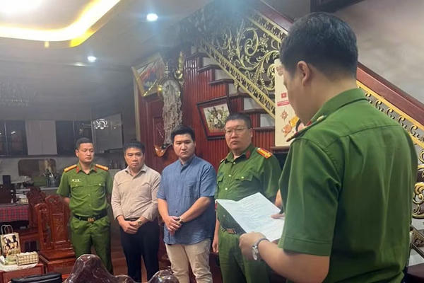 Hải Phòng: Khởi tố, bắt tạm giam Chi cục trưởng Chi cục Chăn nuôi và Thú y vùng I
