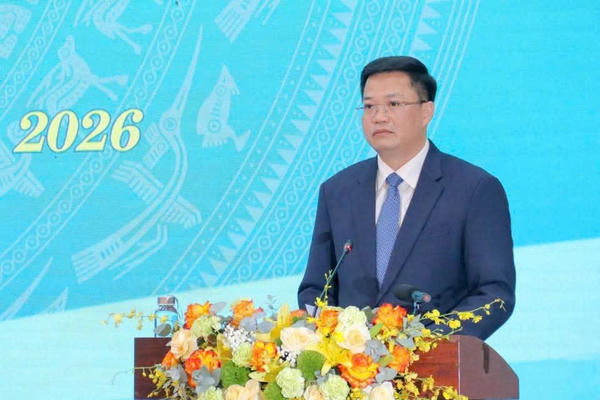 Thủ tướng phê chuẩn kết quả bầu ông Nguyễn Đức Tâm giữ chức Chủ tịch UBND tỉnh Quảng Ngãi. Thủ tướng phê chuẩn kết quả bầu ông Nguyễn Đức Tâm giữ chức Chủ tịch UBND tỉnh Quảng Ngãi.