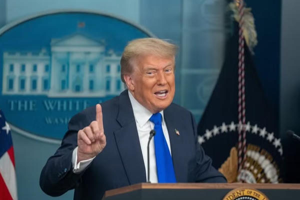 Tổng thống Trump thông báo thời điểm Mỹ nối lại đàm phán với Iran