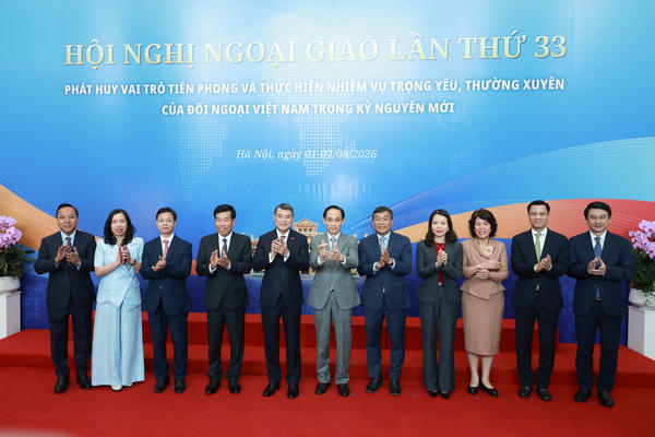 Ngoại giao phục vụ phát triển đất nước trong giai đoạn mới với tư duy đột phá, hành động quyết liệt