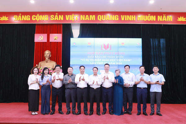 Phát động Giải Báo chí toàn quốc “Vì sự nghiệp giáo dục Việt Nam” lần thứ IX