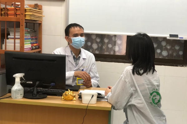 Dấu hiệu rối loạn tâm thần ở người trẻ dễ bị bỏ qua