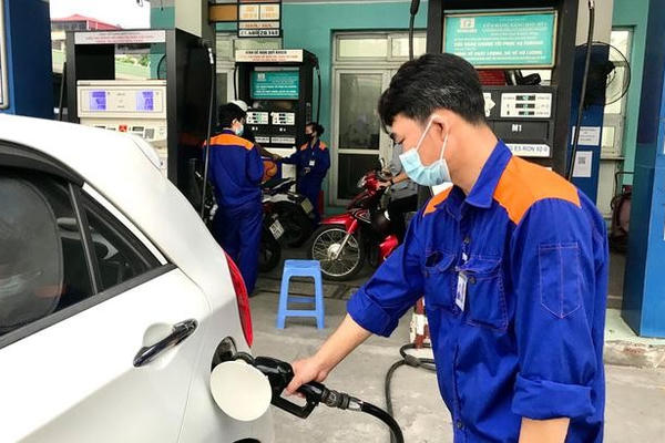 Nâng cao năng lực sản xuất xăng sinh học